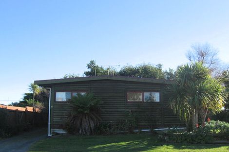 Photo of property in 85 Norfolk Crescent, Otaki Beach, Otaki, 5512