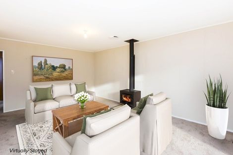 Photo of property in 2/72 Pasadena Crescent, Totara Park, Upper Hutt, 5018