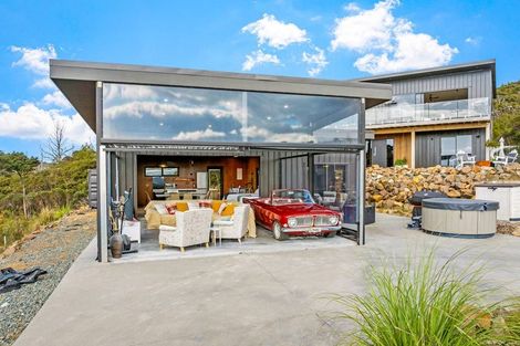 Photo of property in 1570 Cove Road, Mangawhai, 0573