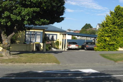 Photo of property in 1 Athol Place, Highfield, Timaru, 7910
