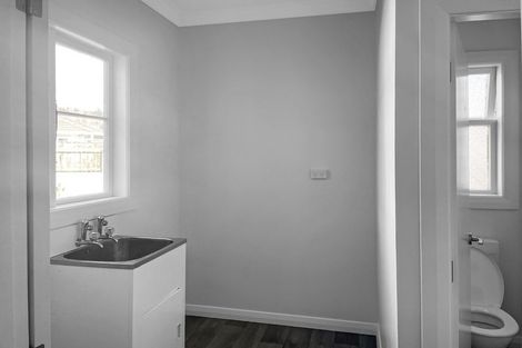 Photo of property in 104 Stokes Valley Road, Stokes Valley, Lower Hutt, 5019