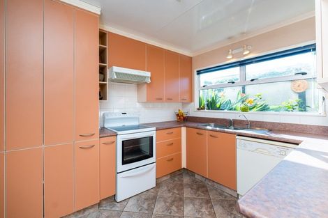 Photo of property in 5 Carl Avenue, Havelock North, 4130