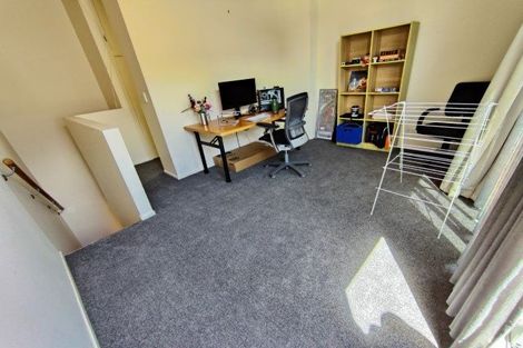Photo of property in Hannahs Warehouse Apartments, 6/13 Leeds Street, Te Aro, Wellington, 6011