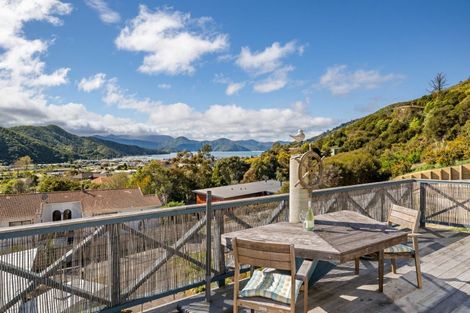 Photo of property in 45 Boons Valley Road, Waikawa, Picton, 7220