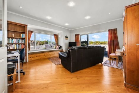 Photo of property in 3 Mariri Place, Waitarere Beach, Levin, 5510