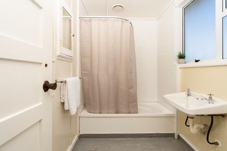Photo of property in 16 Allenby Avenue, Liberton, Dunedin, 9010