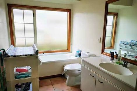 Photo of property in 1/16 Glanworth Place, Dannemora, Auckland, 2016