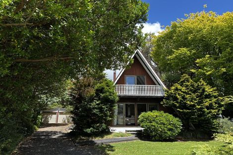 Photo of property in 9 Moore Street, Ohakune, 4625