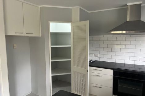 Photo of property in 2/40 Gills Avenue, Papakura, 2110