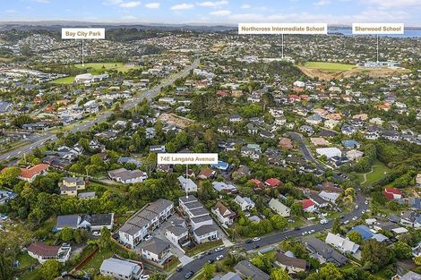 Photo of property in 74e Langana Avenue, Browns Bay, Auckland, 0630