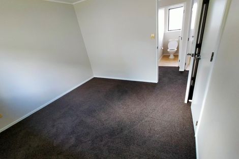 Photo of property in 8a Alidade Place, Massey, Auckland, 0614
