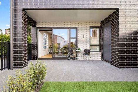 Photo of property in 9a Treasury Place, Onehunga, Auckland, 1061