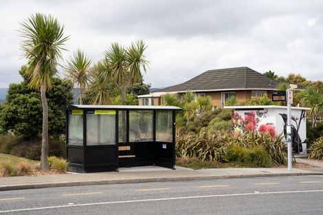 Photo of property in 1/150 Dowse Drive, Maungaraki, Lower Hutt, 5010