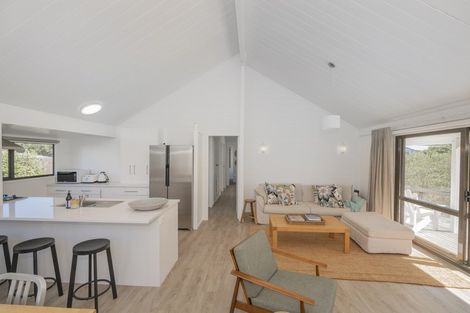 Photo of property in 1 Mccormick Place, Pauanui, Hikuai, 3579