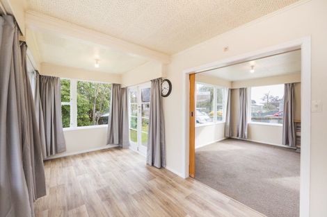 Photo of property in 27 Newbury Street, Awapuni, Palmerston North, 4412