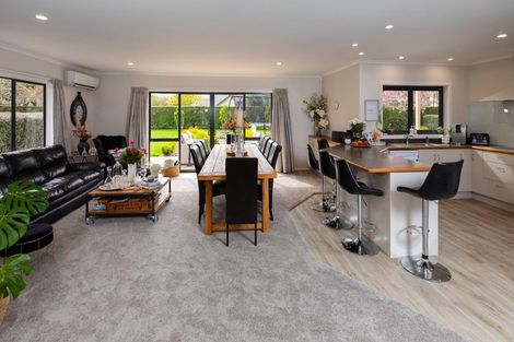 Photo of property in 91 Wells Place, Cambridge, 3493