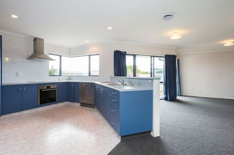 Photo of property in 148 Hillcrest Drive, Kelvin Grove, Palmerston North, 4414