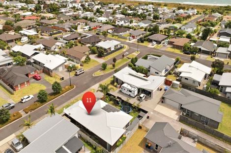 Photo of property in 11 Coutts Street, Papamoa Beach, Papamoa, 3118