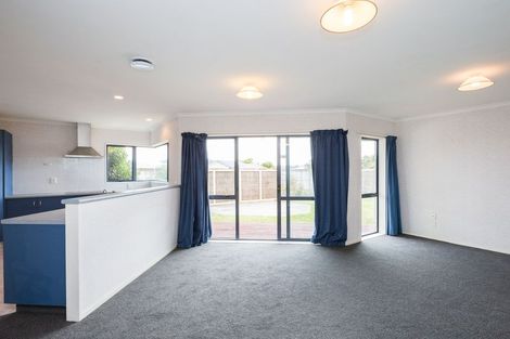 Photo of property in 148 Hillcrest Drive, Kelvin Grove, Palmerston North, 4414