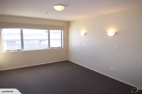 Photo of property in 1/1086 Papamoa Beach Road, Papamoa Beach, Papamoa, 3118