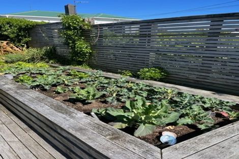 Photo of property in 66 Mandalay Terrace, Khandallah, Wellington, 6035