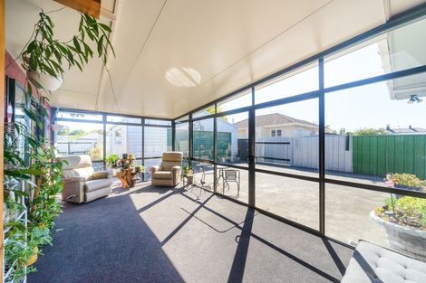 Photo of property in 8 Marlborough Street, Feilding, 4702