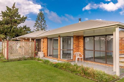 Photo of property in 51a Peel Street, Westport, 7825