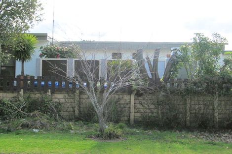 Photo of property in 327 Linton Crescent, Whangamata, 3620