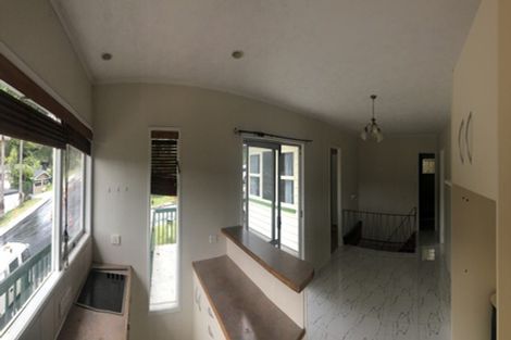 Photo of property in 1 Cashmere Place, Glenfield, Auckland, 0629