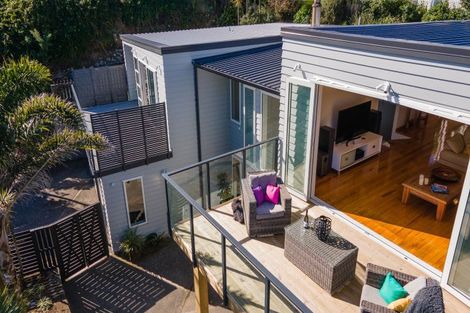 Photo of property in 13 Karekare Road, Raumati South, Paraparaumu, 5032