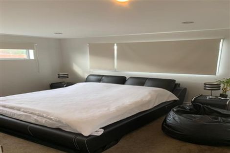 Photo of property in 65 Kirikiri Drive, Papakura, 2110