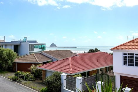 Photo of property in 2 Cutfield Road, New Plymouth, 4310
