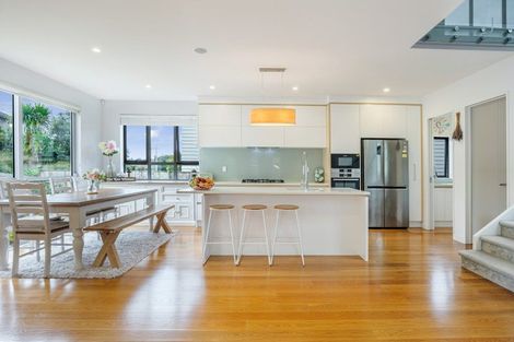 Photo of property in 4 Carex Way, Long Bay, Auckland, 0630