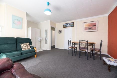 Photo of property in 2/27 Spence Road, Henderson, Auckland, 0612