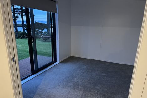 Photo of property in 10 Rukumoana Place, Clendon Park, Auckland, 2103