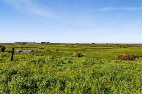 Photo of property in 5 Kakaramea Road, Kakaramea, Patea, 4598