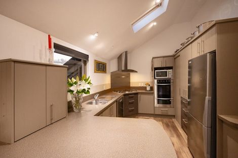 Photo of property in 3 Windsor Street, Terrace End, Palmerston North, 4410