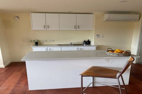 Photo of property in 25 Tirohanga Road, Tirohanga, Lower Hutt, 5010