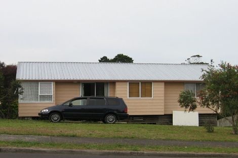Photo of property in 29 Cyril Crescent, West Harbour, Auckland, 0618