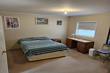 Photo of property in 24 Birman Close, Half Moon Bay, Auckland, 2012