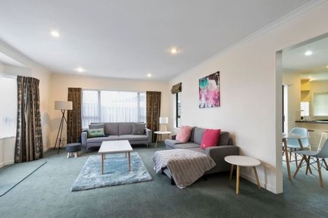 Photo of property in 38b Bauchop Road, Waterloo, Lower Hutt, 5011