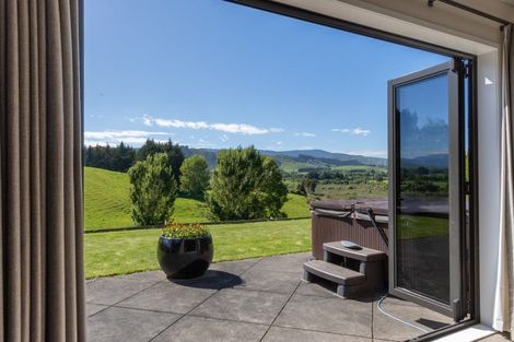 Photo of property in 205 Taylors Road, Otaki, 5583