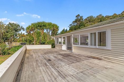 Photo of property in 1 Weranui Road, Waiwera, Orewa, 0994