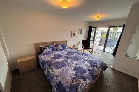 Photo of property in 2/79 Beachville Road, Redcliffs, Christchurch, 8081