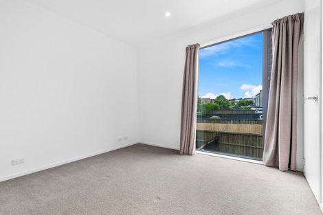 Photo of property in 16 Shelduck Way, Hobsonville, Auckland, 0616