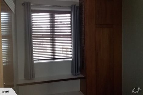 Photo of property in 7 Divich Avenue, Te Atatu South, Auckland, 0610