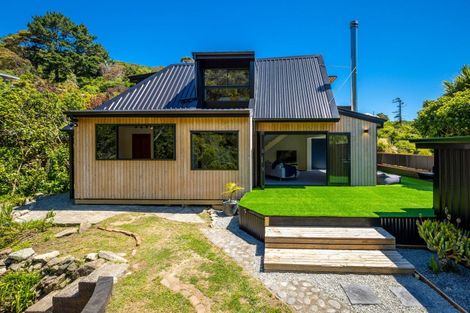 Photo of property in 11 Airlie Street, Glenduan, Nelson, 7071