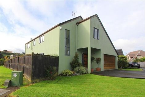 Photo of property in 10 Dawood Place, The Gardens, Auckland, 2105