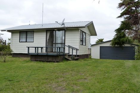 Photo of property in 279 One Tree Point Road, One Tree Point, 0118