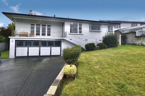 Photo of property in 9 Puriri Crescent, Lansdowne, Masterton, 5810